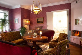 Långbro Gård i Mölnbo in Mölnbo